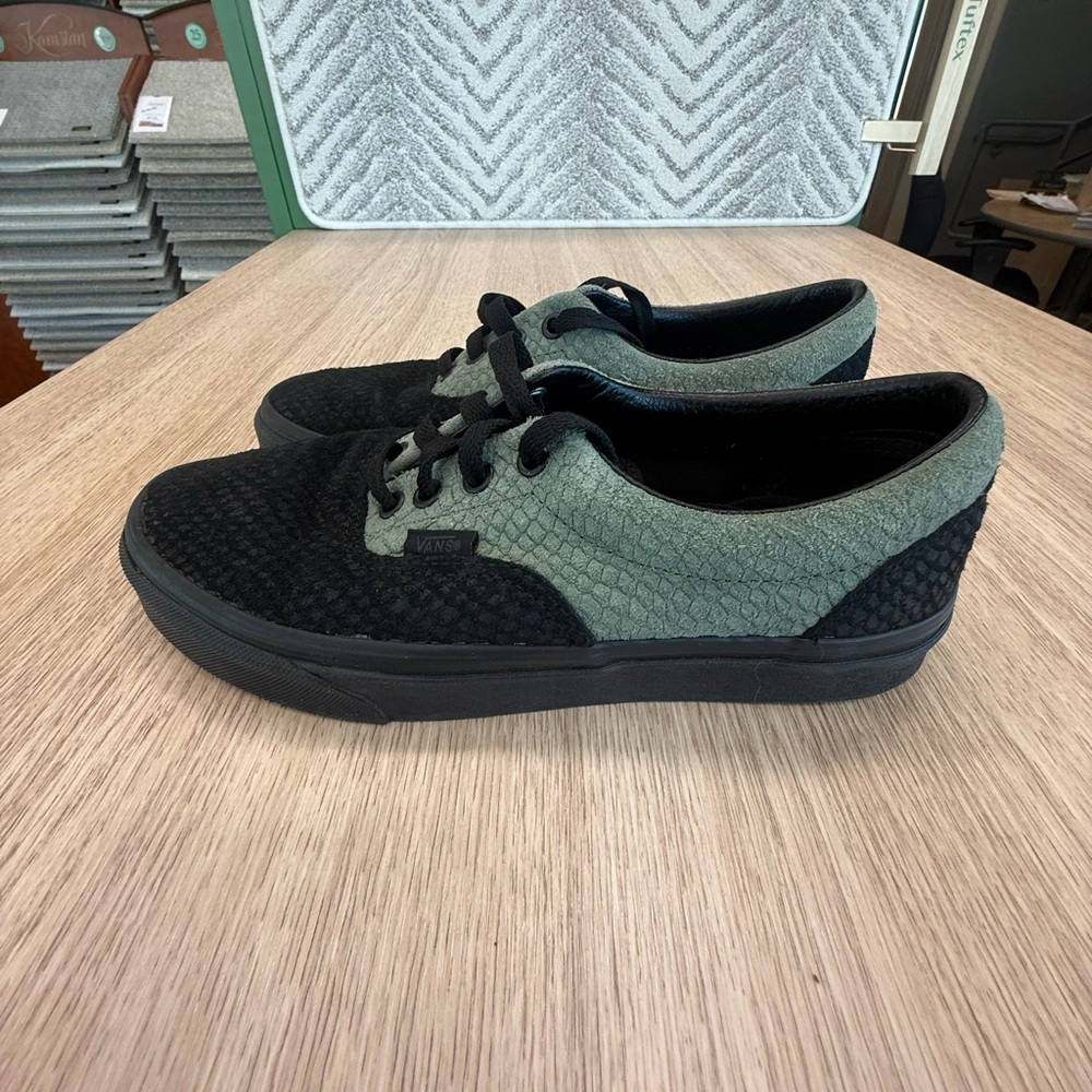 Vans Harry Potter Slytherin Mens 6, Womens 7.5